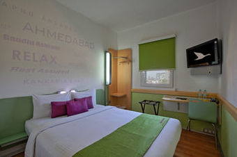 Hotel Formule1 Ahmedabad