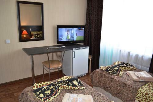 Yuzhniy Hotel