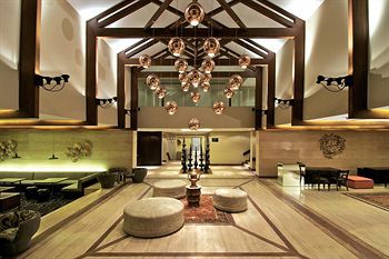 Hotel Vivanta By Taj Dal View