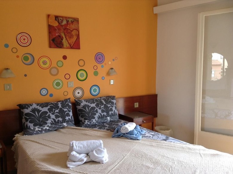 Pasiphae Hotel