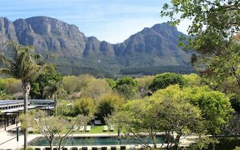 Vineyard Hotel