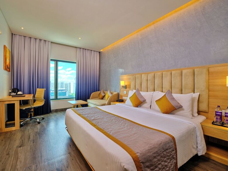 Sayaji Hotel