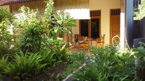 Hostal Jimbaran Home Stay Bali