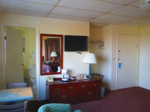 Southside Motel And Marina