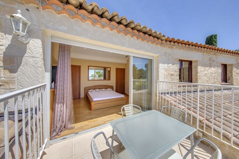 Villa Domaine Du Mont Leuze