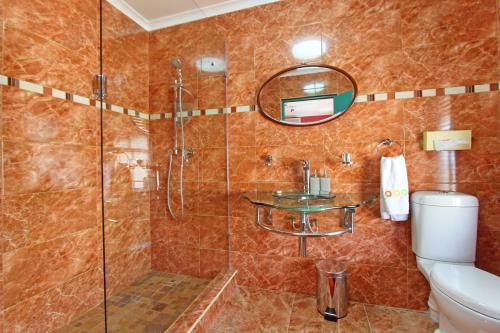 Hostal 40 Winks Guest House Green Point