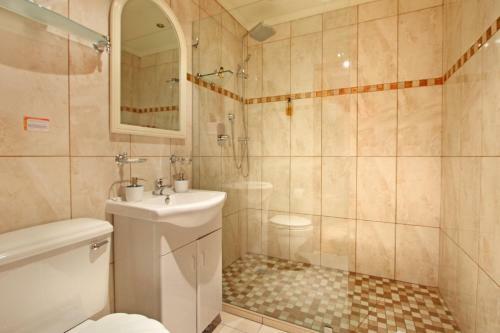 Hostal 40 Winks Guest House Green Point