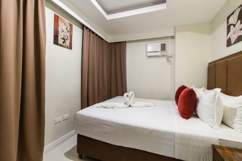 Jmm Apartment Suites