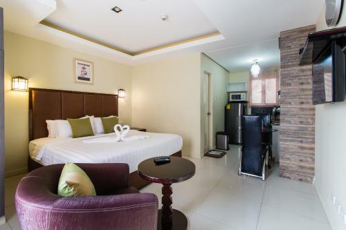 Jmm Apartment Suites