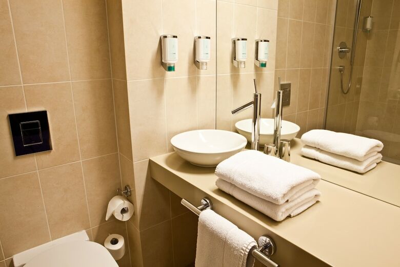 Platinum Palace Apartments