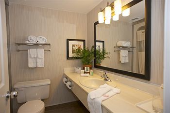 Hotel Quality Inn Airport West