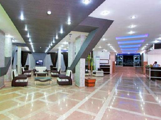 Monte Carlo Hotel