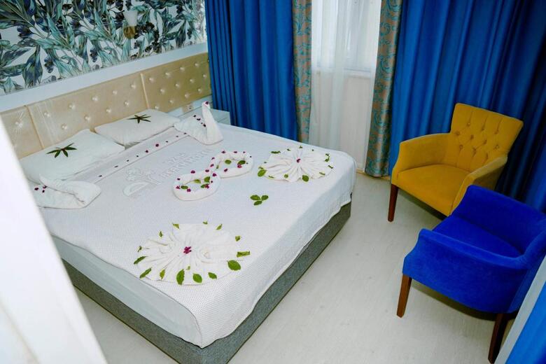 Azak Beach Hotel - Don't Use