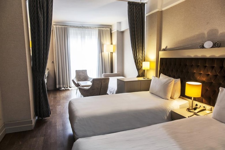 Hotel Faros Old City