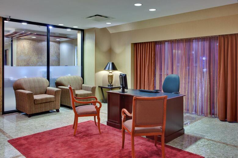 Hotel Park Plaza Toronto Airport