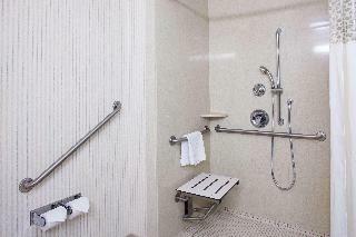Hotel Hampton Inn & Suites By Hilton Toronto Airport