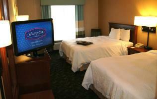 Hotel Hampton Inn & Suites By Hilton Toronto Airport