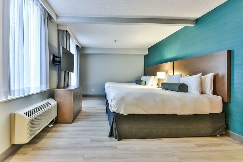 Radisson Suite Hotel Toronto Airport