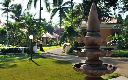 Hotel Mercure Goa Devaaya Resort