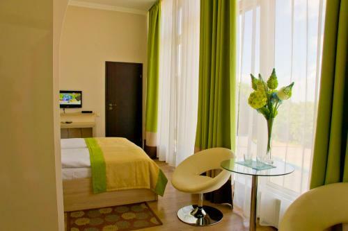 Hotel Merkuriy