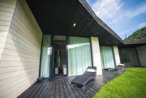 Hostal Pension Atra Doftana