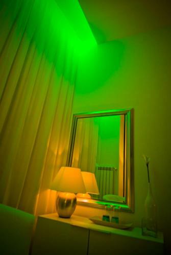 Qiu Hotel Rooms