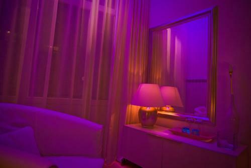 Qiu Hotel Rooms