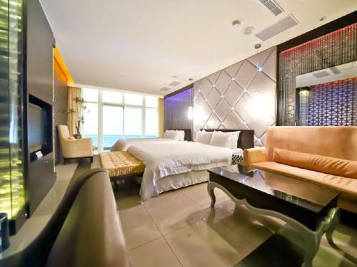 Hotel White House Beach Resort