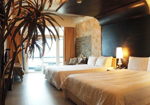 Hotel White House Beach Resort