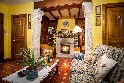 Agroturismo Casa De Aldea Riosol