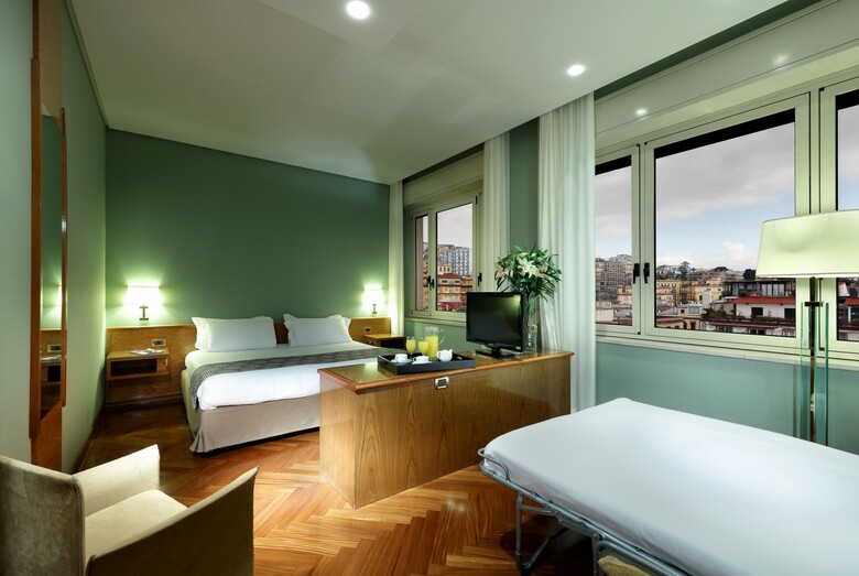 Hotel Exe Majestic