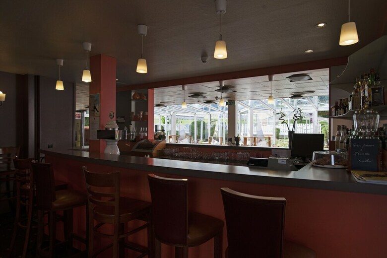 Hotel Ibis 3 Lacs Neuch�tel