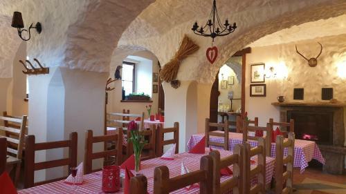 Hostal Go?ciniec Nowa Wioska