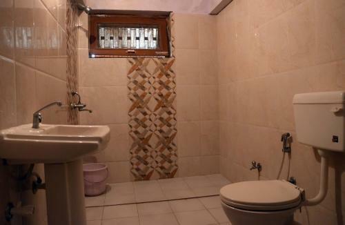 Hotel New Bakshi House