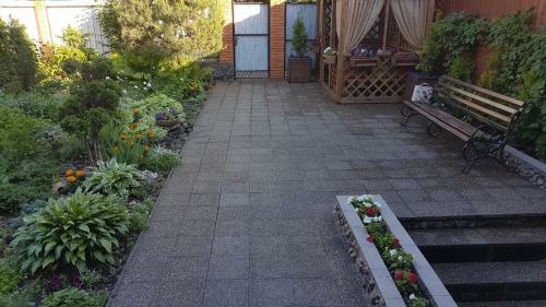 Hostal Rukavichka Guest House