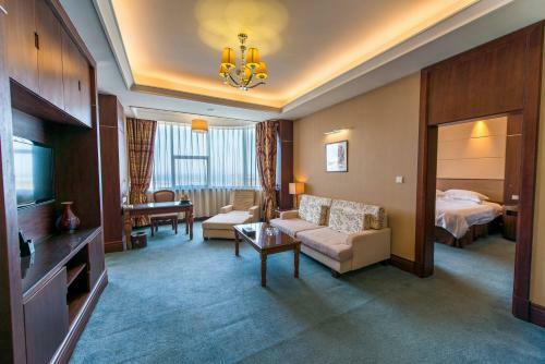 Jinghai Hotel