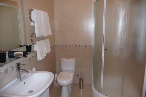 Hostal Matsesta Lili Guest House