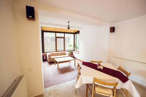 Hostal Pensiunea Moisa