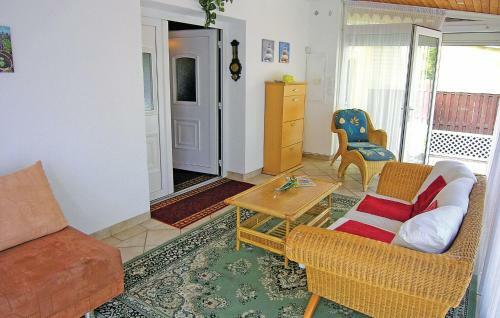 Holiday Home Kat� Utca-si�fok