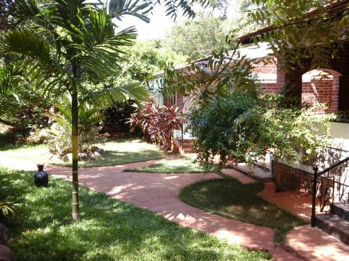 Posada Inn Pondiville Forest Retreat