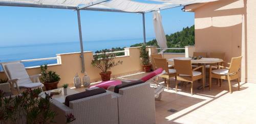 Hostal Dobrila Guesthouse