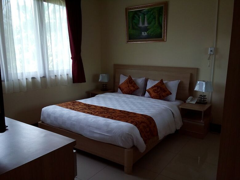 Hotel Rukun Senior Living