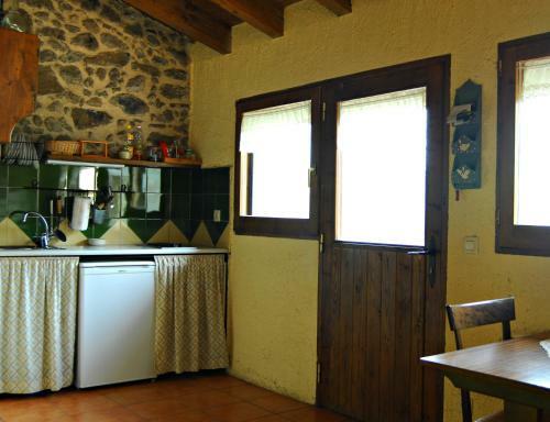 Agroturismo Apartaments Mas Violella