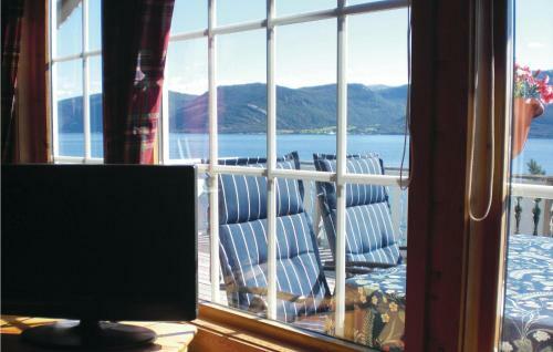 Holiday Home Lavik Helleb� Hytter Nr.