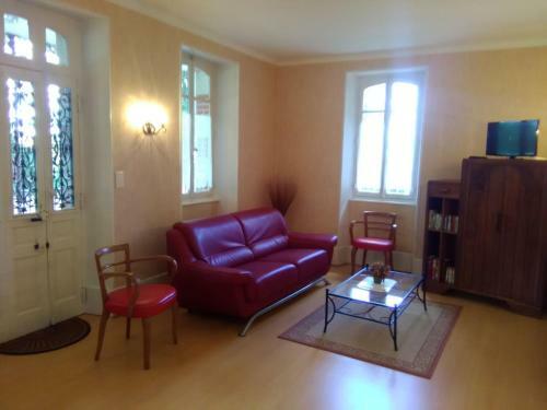 Holiday Home Maison Mauchamp Beaune