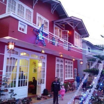Authentic Family Homestay