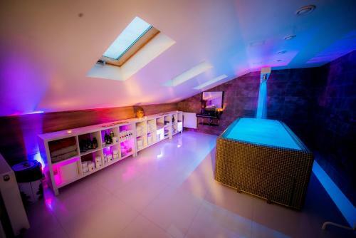 Hostal Pensiunea Un Baiat Si O Fata