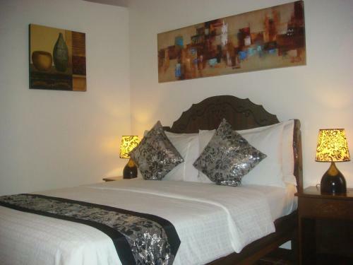 Hotel Padre Burgos Castle Resort