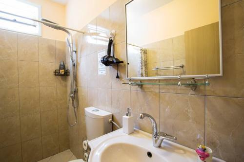 Hostal Dead Sea Club Guest House