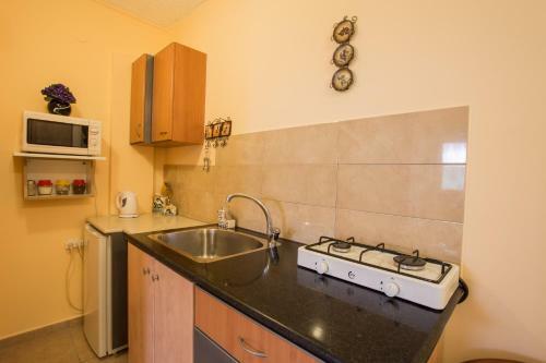 Hostal Dead Sea Club Guest House